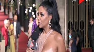 «إنا منبهر بالفيلمين الوثائقي والروائي، وكفاح السينمائيين السودانيين الذين أعادوا السينما في الوقت الذي. Ø±Ø§Ù†ÙŠØ§ ÙŠÙˆØ³Ù ØªÙƒØ´Ù Ø¹Ù† ØªØ¬Ø±Ø¨ØªÙ‡Ø§ Ø§Ù„Ø¬Ø¯ÙŠØ¯Ø© ÙÙŠ Ù…Ù‡Ø±Ø¬Ø§Ù† Ø§Ù„Ø¬ÙˆÙ†Ø© ÙÙŠØ¯ÙŠÙˆ Ø¯Ø§Ø± Ø§Ù„Ù‡Ù„Ø§Ù„