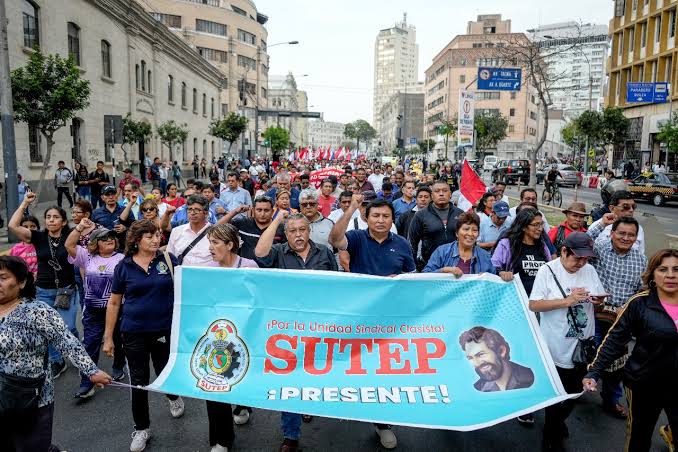 Sutep anuncia huelga nacional de docentes - La Raz�n