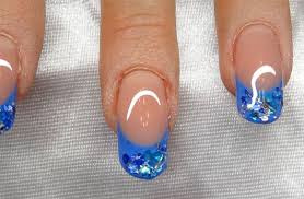 Dann könnten sie die modetrends dieser saison befolgen. Anleitung Nailart Mit Frenchspitzen Wunderschon