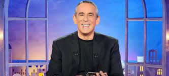 La forme actuelle de salut les terriens s'apprête à disparaître. Salut Les Terriens Samedi 10 Janvier Les Invites Recus Par Thierry Ardisson Sur Canal
