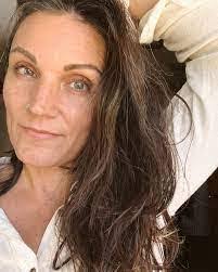 Donna Riedel's Instagram, Twitter & Facebook