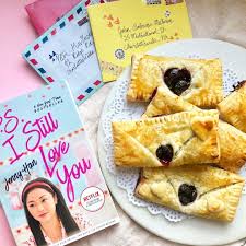 Lara Jean S Cherry Turnovers Cherry Turnovers Turnover Recipes Cherry Recipes
