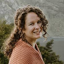 Danielle Anson's Instagram, Twitter & Facebook