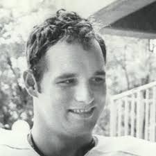 Jerry Hendren, Vandals great in 1960s, dies at age 70