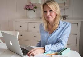 She was born in 1970s, in generation x. Romerikes Blad