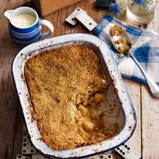 The Only Apple Crumble Recipe You Ll Ever Needghkuk In 2020 Apple Crumble Recipe Apple Crumble Crumble Recipe