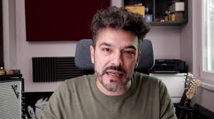 Născut la 21 martie 1976, în felnac, arad, este compozitor, producător și estetician muzical, absolvent al secției de pedagogie a universității naționale de muzică din bucurești, absolvent sae institute. Adrian Despot Despre ConsecinÅ£ele Pandemiei Nu VÄƒd Posibilitatea SÄƒ Mai Existe Festivaluri In Viitor
