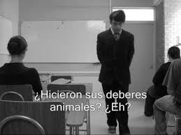Un líder autocrático elige personas con las que comparta valores y visiones del mundo y que crea un buen líder autocrático es una persona experimentada en situaciones de riesgo que establece. Lider Autocratico Cortometraje Youtube