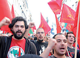 Várias contribuições recentes foram subvertendo a visão comum que classificava a embaixada dos eua como centro nevrálgico de todas as conspirações contra a revolução. Portugal Todos Ao 25 De Abril Dia Da Revolucao Dos Cravos Vermelho