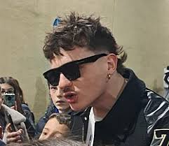 Olly (cantante 2001)