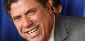 Prefeito é acusado de integrar esquema que dilapidava aposentadoria de  servidores