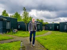 Johan derksen adviseert sywert van lienden te emigreren. Sywert Van Lienden Maakte Zijn Oude Rijtjeshuis Duurzaam Het Is Goedkoper Dan Je Denkt Wonen Ad Nl