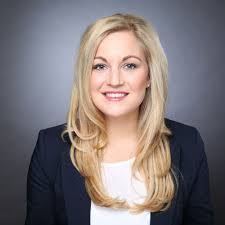 Linda Claus's Instagram, Twitter & Facebook