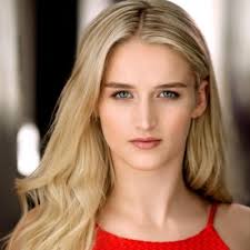 Jazmin Arnold (@jazmin_arnold)