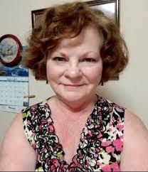 Annie Rawls's Instagram, Twitter & Facebook