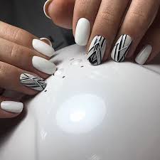 Black And White Nail Art Design Grace Y Black And Silver Geometric Nail Art Design This Royal Black And White Geometric Nail Art Design Is Geometric Nail Best Nail Art Designs White Nail Art