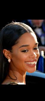 Laura Harrier ou Taylor Russell : r/VindictaRateCelebs