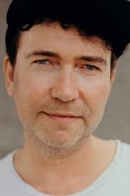 Vivian Hunter's Instagram, Twitter & Facebook