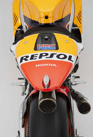 Sound engine of bikes of motogp (honda,yamaha,suzuki,.)it is a compilation that some videos are of other authors, if the owners have some inconvenient i wil. Motogp Updates Repsol Honda With Sc Project Exhausts For 2017 Bikesrepublic