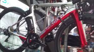 Maybe you would like to learn more about one of these? In Depth Review Sepeda Indonesia Roadbike Carbon Shadow Roadster R7000 Youtube
