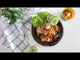 Resep sambel ayam geprek ala geprek bensu. Resep Ayam Geprek Crispy Ala Bensu Youtube Resep Ayam Makanan Pedas Resep