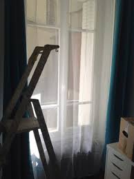 Pratique et indispensable en hiver, cet humidificateur de la marque wenko a l'avantage de rendre l'air de votre intérieur plus humide. Les Rideaux