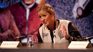 Das leben scheint ungerecht.königin der nordschleife: Rwljlggiod41um