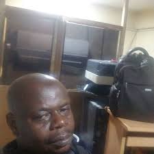 Mnaona KARIAKOO YA MWAKA 1996 enzi hizo raisi akiwa ni nyerere 😅🙌🏿 Nyie  tumetoka mbali kama nchi 😂🙌🏿 @bongodaily_habari