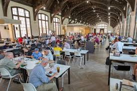 Cook dining hall is a college in michigan. Suwannee Room Reopens With Expanded Options To Satisfy All Appetites Florida State University News