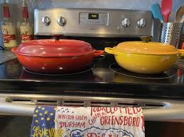 Le creuset cast iron is the lightest weight per litre in the industry. Size Comparison 3 5 Braiser 2 5 French Oven Lecreuset