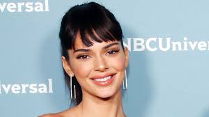 Публикация от kendall (@kendalljenner) 1 окт 2019 в 7:04 pdt. Kendall Jenner Called Out Her Mom For Giving Her Uneven Bangs As A Child See The Photo Allure