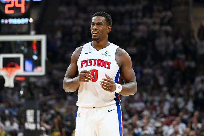 Pistons legend gets honest about Jalen Duren's rocky situation with the team  - Yahoo Sports