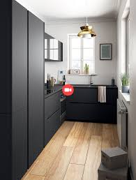 Moderne Noir Armoires De Cuisine Moderne Noir Cuisine Armoires De La Mise En Place De Votre Propre Maison Peut Etre Couteux Angelegenhe Cuisines Armoires De Cuisine Noirs Armoire De Cuisine Cuisine Noire