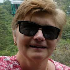 Paula Everett (@PaulaEverett99)