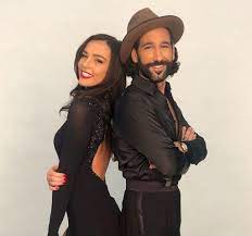 Fanpage tänzer , choreograph ,designer ( mos ). 22 Jahre Jung Massimo Sinato Gratuliert Lili Zum Geburtstag Promiflash De