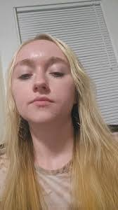 Leah Alcorn's Instagram, Twitter & Facebook