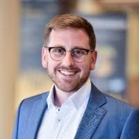 10 "Dan Bernau" profiles