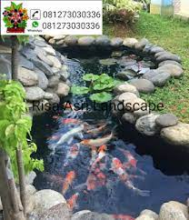 Yuk, simak ide desain kolam ikan ⭐ minimalis ⭐ sederhana ⭐ koi ⭐ ikan hias ⭐ depan/belakang/dalam rumah, intip inspirasinya disini. Gambar Kolam Ikan Koi Kolam Hias Kolam Minimalis Kolam Batu Batuan Lanskap Kolam Ikan Koi Kolam Ikan