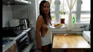 Beth's Lagenaria sexy no bra cooking 