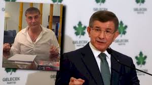 Peker'in sosyal medyadaki sessizliği kullanıcılar arasında sedat peker yakalandı mı? sorusunu gündeme getirdi. Ahmet Davutoglu Fena Yakalandi Konu Sedat Peker Son Dakika Ozel Haberler Kose Yazilari