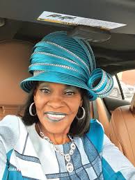 Hey Y'all 👋🏽TEAL SUNDAY CHURCH BEHAVIOR 🩵