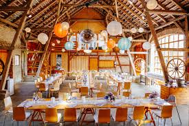 Wähle aus 39 tollen hochzeitslocations in brandenburg deine hochzeitslocation zum feiern der perfekten hochzeit aus. Scheunenhochzeit In Brandenburg Stefan Deutsch Fotograf Fur Hochzeit Business Event Und Presse
