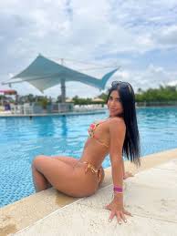 Selena Brock (@imselenabrock) • Threads, Say more