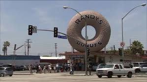 Hours may change under current circumstances Randy S Donuts Looking To Expand To Other States Abc7 Los Angeles