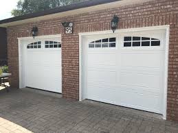 With very humble beginnings in 2009, two friends started all seasons garage doors. All Seasons Garage Door Repair Maple Netget Ca Canada