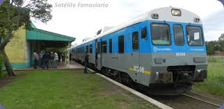 Tren Once Santa Rosa Tren Estacion De Tren Tren Tranvia