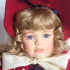 Porcelain Collector Doll Elena the Hamilton Collection Helen Boehm Studio  1993