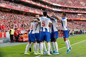 Benfica vs fc porto fc porto's mateus uribe celebrates with his teammates after scoring during the portuguese first league soccer match benfica vs fc porto held at luz stadium. Liga Nos Table Classico Smiles To Porto Soccer Antenna