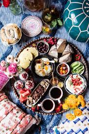 Grab the full moroccan dinner party menu here including appetizers, mains, sides, drinks and of course dessert! Pin On Glorious Food Easy Recipes