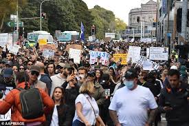 An expert has warned the sydney protest could plunge all of nsw into lockdown as fears grow about a the superspreading event. R0k1ezoacirxsm